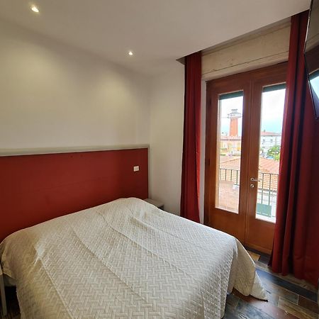 Ricci 16 - Suite & Rooms Livorno Luaran gambar